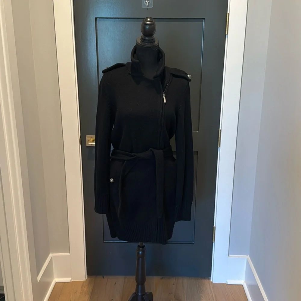 ToryโBurch Swearer Dress Size M Worn Once